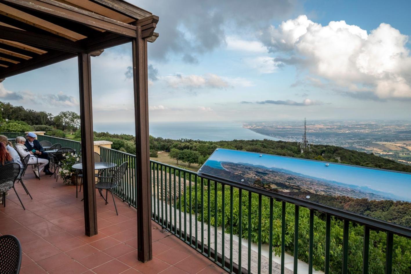 סירולו Hotel Monteconero מראה חיצוני תמונה
